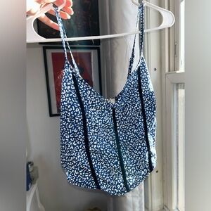 SHEIN Blue and White Patterned Crop Top